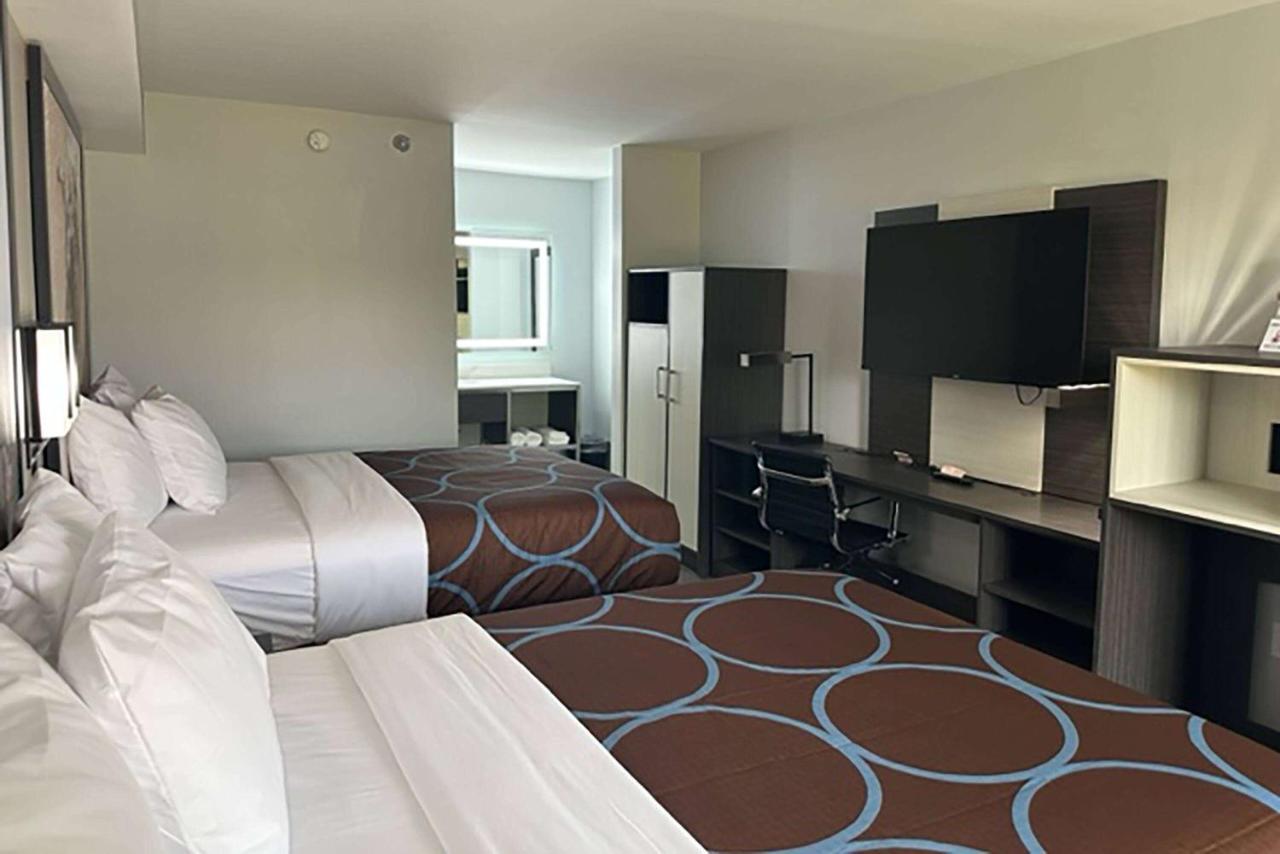 Super 8 By Wyndham Baltimore Northwest Exterior foto