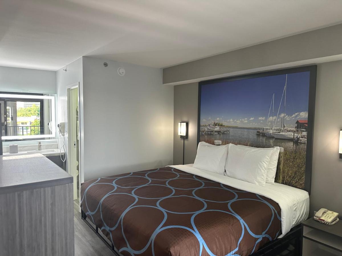 Super 8 By Wyndham Baltimore Northwest Exterior foto